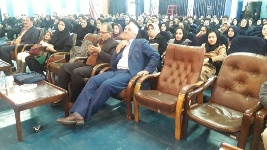 با حضور پرفسور زهرا گویا؛

هم اندیشی دبیران ریاضی استان کردستان، در دانشگاه فرهنگیان کردستان برگزار شد. 2