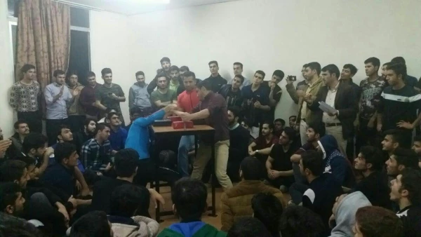 مسابقه خوابگاهی در خور تحسین دانشجویان؛

مسابقات مچ اندازی در پردیس شهید مدرس سنندج برگزار شد 4