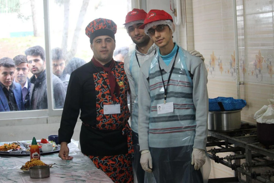 به مناسبت شب یلدا برگزار شد؛

 مسابقه آشپزی در خوابگاه های دانشجویی دانشگاه فرهنگیان پردیس شهید مدرس کردستان 10