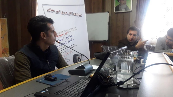 صدایم را بشنو، نگاهم را بخوان

نمایشگاه آثار امیرسهیلی بر رخدادهای روزجهانی با زبان کارتون 3