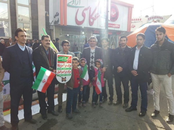 حماسه سازی باشکوه دانشگاه فرهنگیان در 22 بهمن ؛

کردستان ثابت کرد پای انقلاب ایستاده است 4