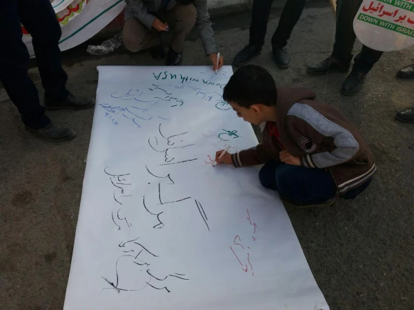 حماسه سازی باشکوه دانشگاه فرهنگیان در 22 بهمن ؛

کردستان ثابت کرد پای انقلاب ایستاده است 7