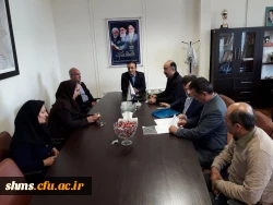 به مناسبت روز زن برگزار شد؛

دکتر مسعود الماسی ازبانوان کارمند پردیس شهید مدرس کردستان تجلیل نمود 4