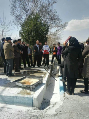 به همت کانون هلال احمر پردیس شهید مدرس کردستان برگزار شد 

کارگاه آموزشی اطفاء حریق و چگونگی استفاده از کپسول های آتش نشانی 7