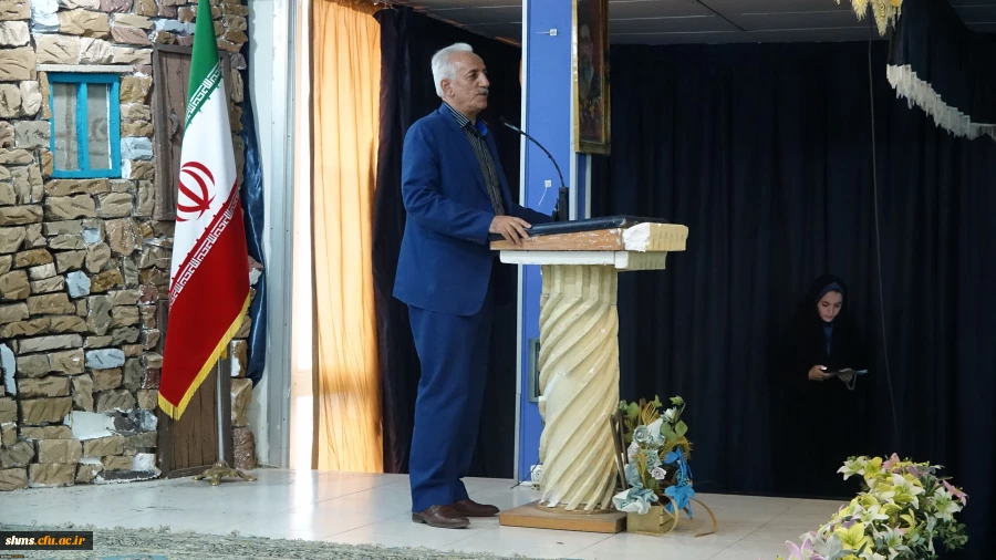 به روایت تصویر:

جلسه پایانی سال 1396 همکاران دانشگاه فرهنگیان استان کردستان 3