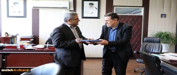 طی حکمی از سوی رئیس دانشگاه فرهنگیان:

دبیر کارگروه محتوایی اساتید دانشگاه فرهنگیان در تحقق سند تحول بنیادین منصوب شد 2