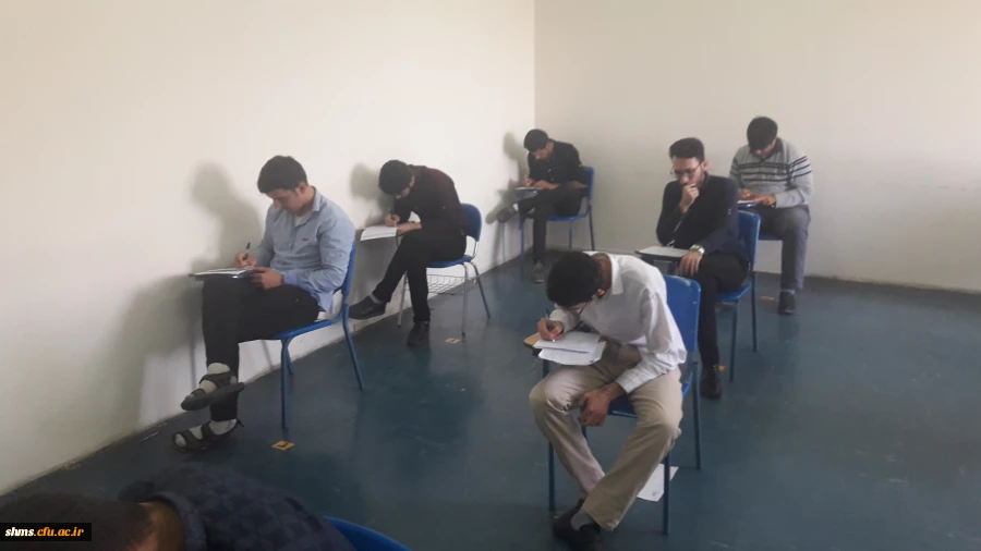 مسئولین مدیریت استانی دانشگاه فرهنگیان کردستان؛

از روند برگزاری امتحانات پایان ترم پردیس شهید مدرس کردستان بازدید به عمل آوردند. 3