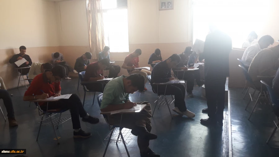 مسئولین مدیریت استانی دانشگاه فرهنگیان کردستان؛

از روند برگزاری امتحانات پایان ترم پردیس شهید مدرس کردستان بازدید به عمل آوردند. 7