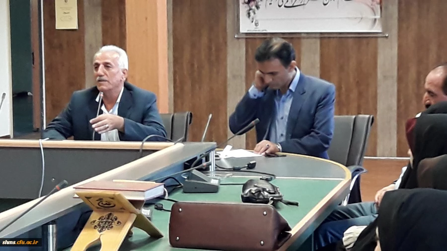 به روایت تصویر ؛

خداحافظی سرپرست پردیس شهید مدرس سنندج، با استادان و کارکنان دانشگاه فرهنگیان کردستان 7