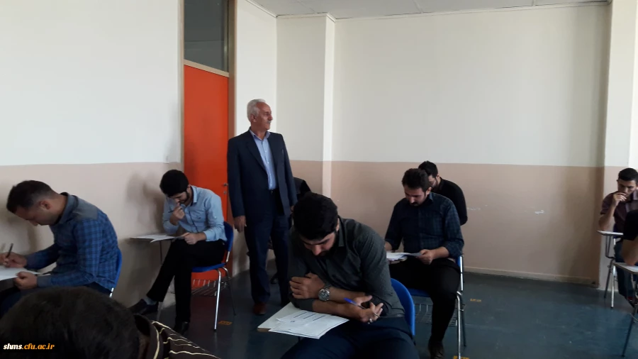 بازدید دکتر یحیی معروفی

از روند برگزاری  آزمون ها   در پنجمین روز  امتحانات پایان ترم  پردیس شهید مدرس کردستان   2