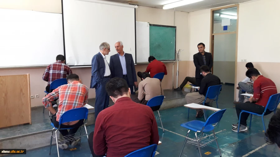 بازدید دکتر یحیی معروفی

از روند برگزاری  آزمون ها   در پنجمین روز  امتحانات پایان ترم  پردیس شهید مدرس کردستان   9