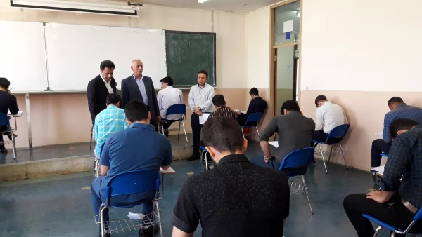 بازدید دکتر یحیی معروفی

از روند برگزاری  آزمون ها   در پنجمین روز  امتحانات پایان ترم  پردیس شهید مدرس کردستان 3