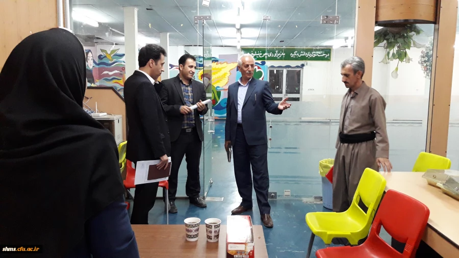 بازدید دکتر یحیی معروفی

از روند برگزاری  آزمون ها   در پنجمین روز  امتحانات پایان ترم  پردیس شهید مدرس کردستان 8