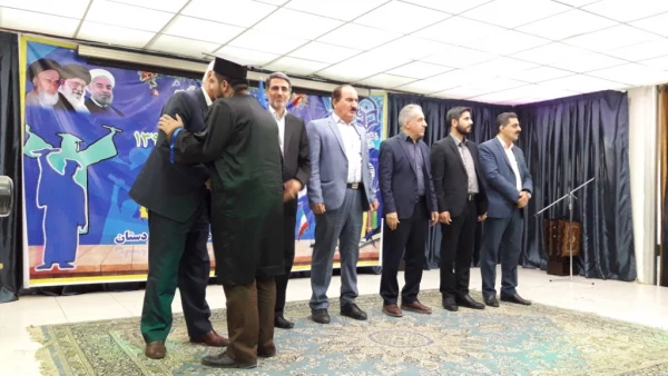 در پردیس شهید مدرس کردستان برگزار شد؛

جشن دانش آموختگی فارغ التحصیلان دانشگاه فرهنگیان کردستان 11