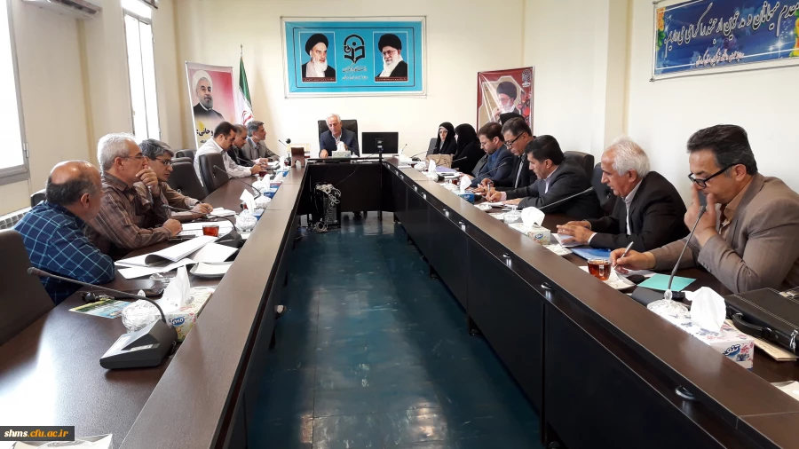 در سالن کنفرانس مدیریت امور پردیس های استان کردستان برگزار شد

کارگروه اجرایی، برگزاری مصاحبه ی پذیرفته شدگان چند برابر ظرفیت استخدام پیمانی آموزش و پرورش در سال 97 تشکیل شد. 5