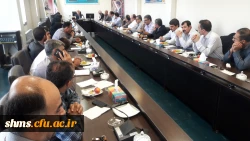 در سالن کنفرانس مدیریت امور پردیس های استان کردستان برگزار شد؛

جلسه هماهنگی با مصاحبه گران پذیرفته شدگان چند برابر ظرفیت آزمون استخدام پیمانی سال ۹۷ آموزش و پرورش استان کردستان 2