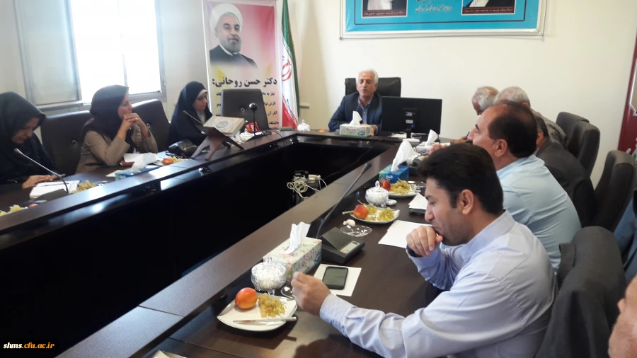 در سالن کنفرانس مدیریت امور پردیس های استان کردستان برگزار شد؛

جلسه هماهنگی با مصاحبه گران پذیرفته شدگان چند برابر ظرفیت آزمون استخدام پیمانی سال ۹۷ آموزش و پرورش استان کردستان 2