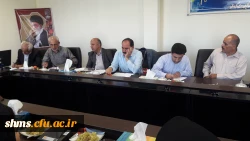 در سالن کنفرانس مدیریت امور پردیس های استان کردستان برگزار شد؛

جلسه هماهنگی با مصاحبه گران پذیرفته شدگان چند برابر ظرفیت آزمون استخدام پیمانی سال ۹۷ آموزش و پرورش استان کردستان 2