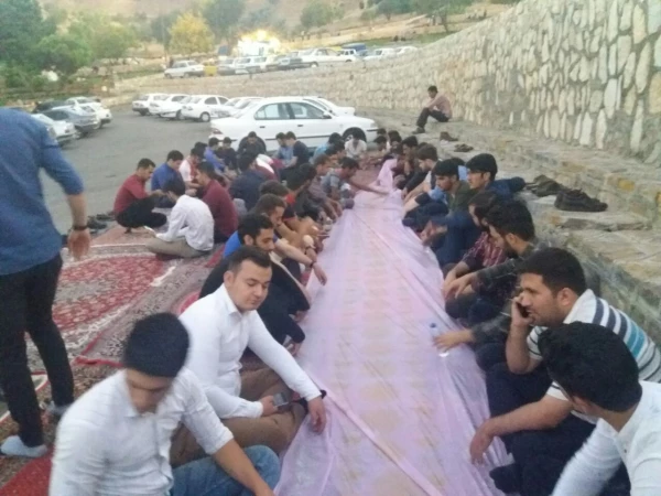 به همت امور فرهنگی و اجتماعی پردیس شهید مدرس برگزار شد؛

یک روز شاد با دانشجویان ترم تابستانی در خانه کرد و پارک تفریحی کوه آبیدر سنندج 15