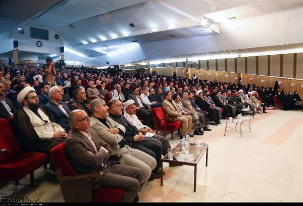 دانشگاه فرهنگیان کردستان؛

 به رده برترین آمران به معروف استان کردستان پیوست 2