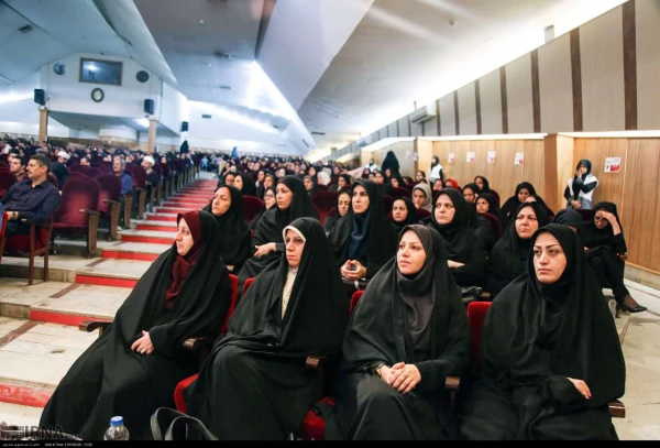 دانشگاه فرهنگیان کردستان؛

 به رده برترین آمران به معروف استان کردستان پیوست 2