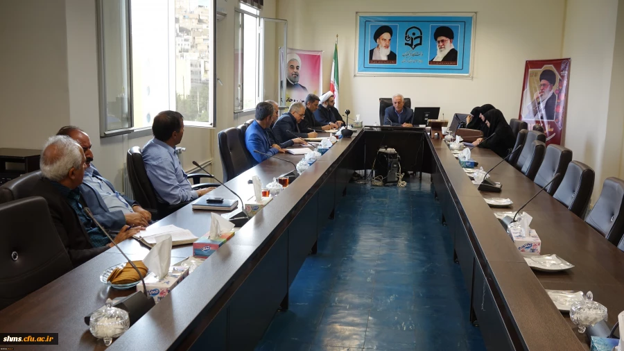 در مدیریت امور پردیس های دانشگاه فرهنگیان استان کردستان ؛

جلسه ستاد استقبال از نو معلمان ورودی مهر 97 برگزار شد. 2