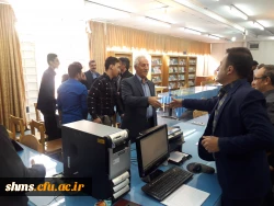 درراستای ثبت نام دانشجویان جدید الورود

بازدید مسئولین دانشگاه از روند و چگونگی مراحل ثبت نام دانشجویان جدیدالورود (به روایت تصویر ) 29