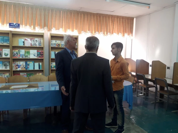 درراستای ثبت نام دانشجویان جدید الورود

بازدید مسئولین دانشگاه از روند و چگونگی مراحل ثبت نام دانشجویان جدیدالورود (به روایت تصویر ) 2