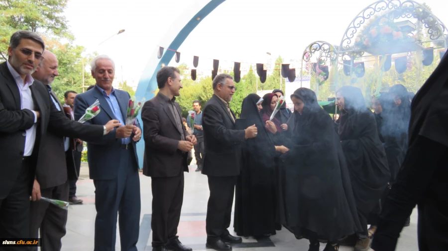 آیین استقبال از نو دانشجومعلمان دانشگاه فرهنگیان کردستان آغازشد. 9