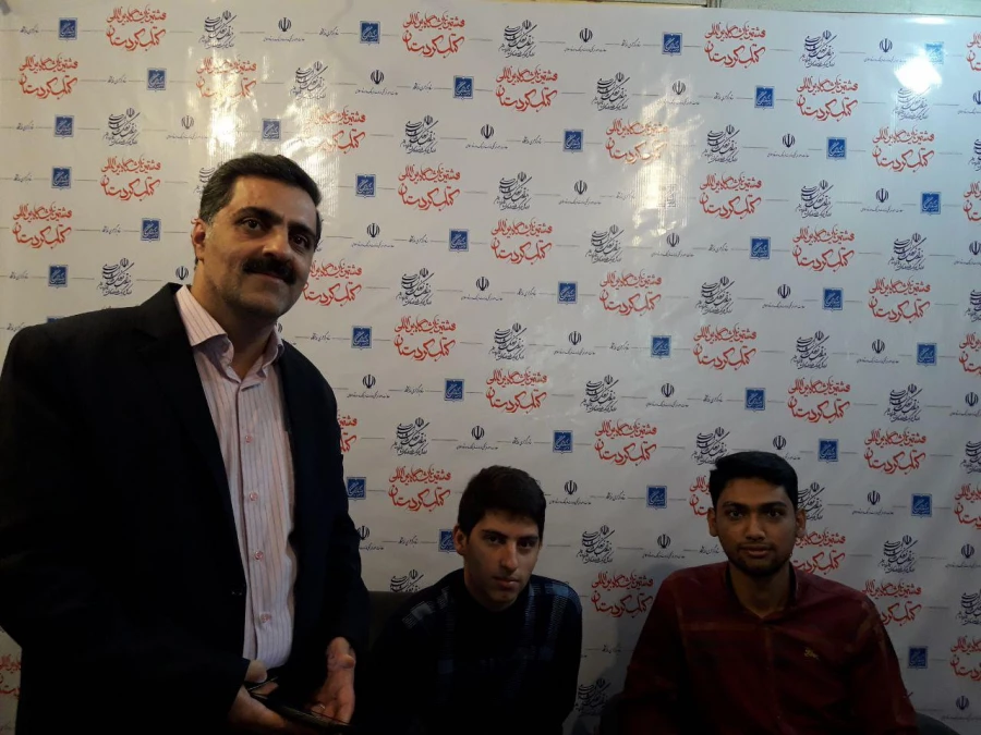 به همت کانون نویسندگی پردیس شهید مدرس برگزار شد؛

حضور دانشجویان، اساتید و همکاران دانشگاه فرهنگیان پردیس شهید مدرس کردستان  8