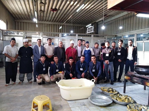 دبیران کانون های سلامت و ایرانگردی شهید مدرس سنندج

از تلاش های دکتر یحیی معروفی  مدیریت امور پردیس های کردستان تجلیل نمودند 3