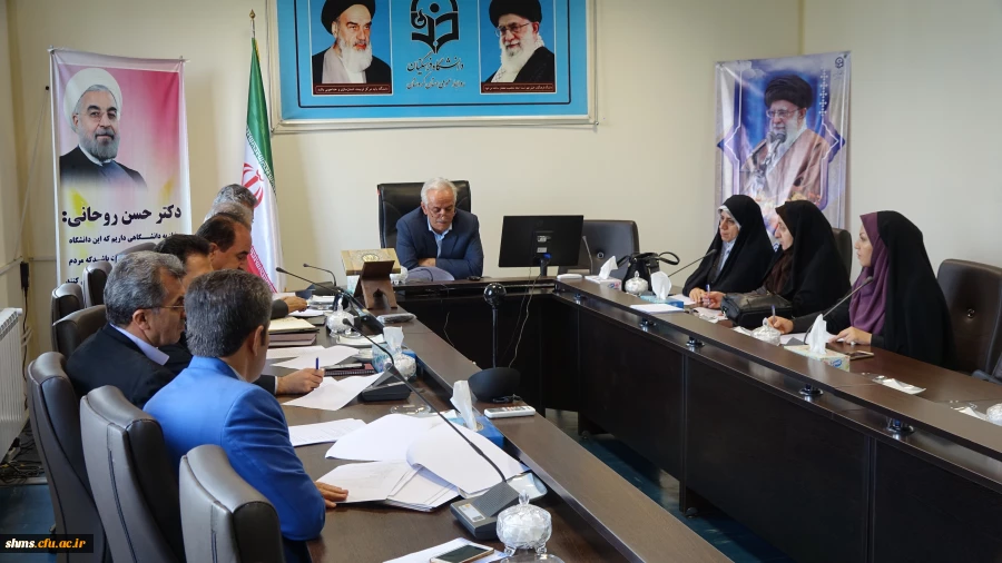 با حضور دکتر معروفی و سایر اعضاء؛

جلسه ستاد استانی برگزاری مراسم نکوداشت یکصدمین سالگرد تربیت معلم برگزار شد.
 3