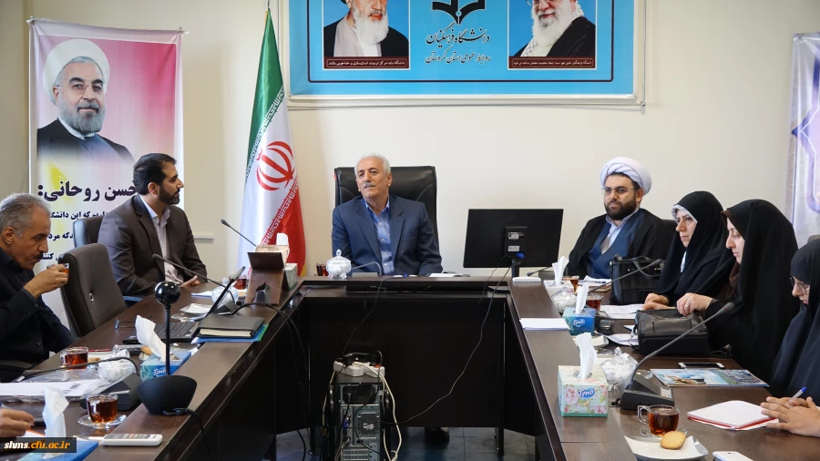 در شورای فرهنگی اجتماعی دانشگاه فرهنگیان کردستان ؛

مسئول بسیج دانشجویی پردیس شهید مدر س معرفی شد.
 5