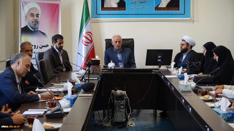 در شورای فرهنگی اجتماعی دانشگاه فرهنگیان کردستان ؛

مسئول بسیج دانشجویی پردیس شهید مدر س معرفی شد.
 7