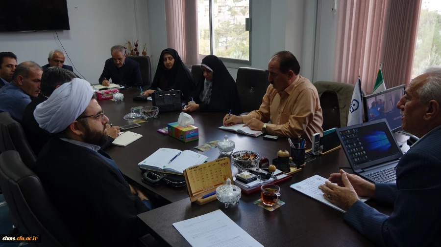 در مدیریت استانی برگزار شد؛ 

جلسه هم اندیشی برنامه های گرامیداشت پدافند غیر عامل 
 4