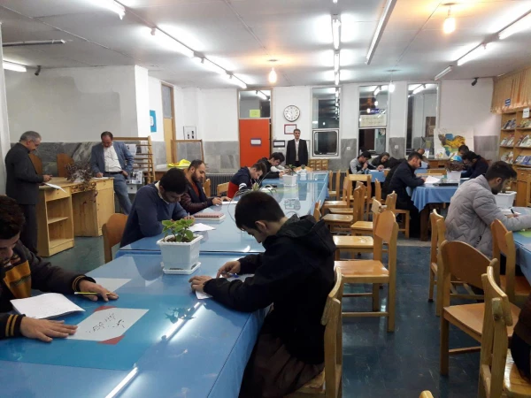 در کتابخانه پردیس شهید مدرس کردستان برگزار شد؛

مسابقه کتابخوانی بمناسبت نکوداشت هفته پدافند غیر عامل 11