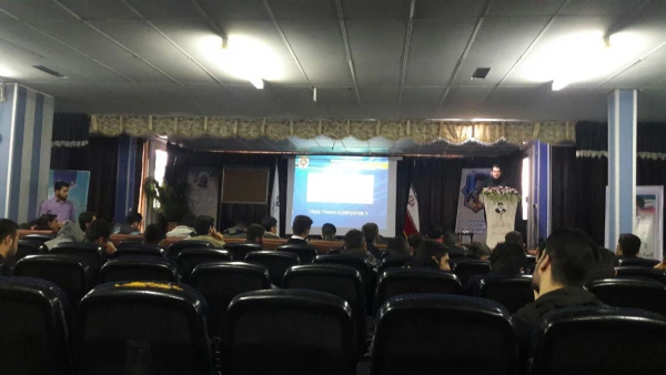 به همت دبیر خانه پدافند عامل دانشگاه فرهنگیان کردستان؛

برگزاری کارگاه مقابله با آسیب های فضای مجازی 4