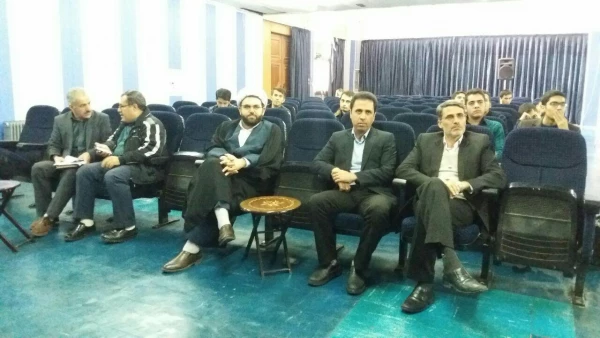 به همت دبیر خانه پدافند عامل دانشگاه فرهنگیان کردستان؛

برگزاری کارگاه مقابله با آسیب های فضای مجازی 5