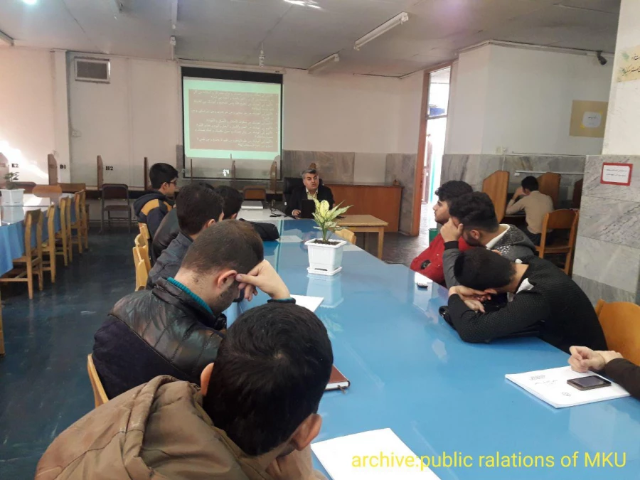 به همت کانون قرآن و عترت پردیس شهید مدرس سنندج؛

به مناسبت هفته کتاب و هفته قرآنی آزمون کتبی سوره الرحمن در میان دانشجویان برگزار شد. 3