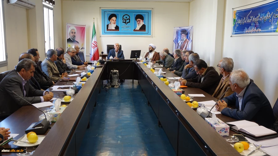 در راستای برنامه های نکو داشت یکصدمین سالگرد تربیت معلم برگزار شد:

نشست هم اندیشd با پیشکسوتان تربیت معلم استان کردستان 3