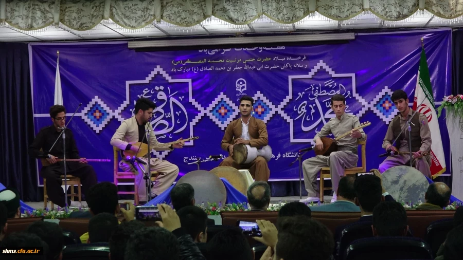 در پردیس شهید مدرس برگزار ش؛

برگزاری مراسم مولودی خوانی بمناسبت آغاز هفته وحدت 14