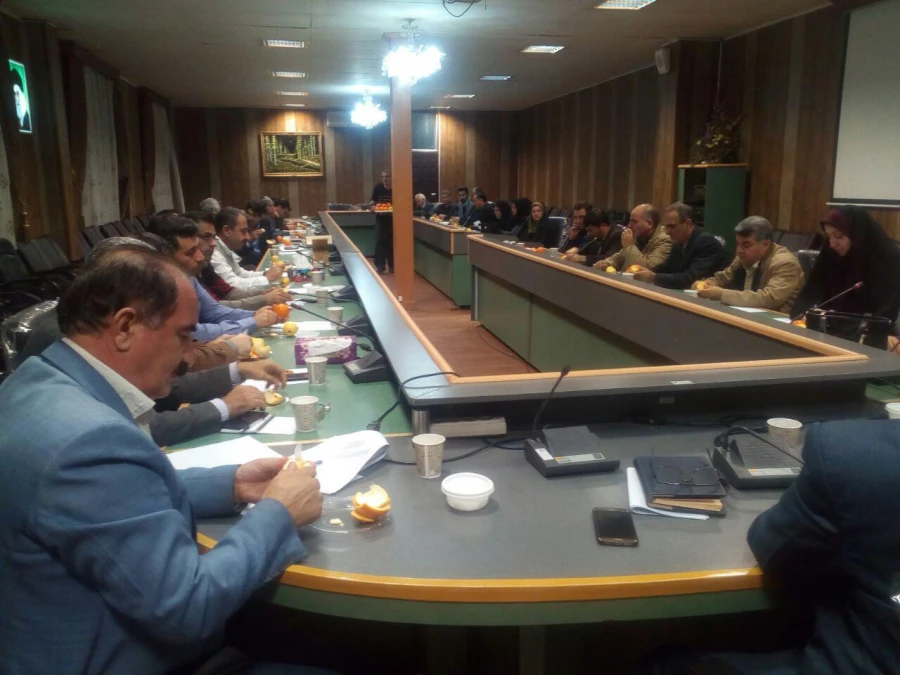 نشستی صمیمانه با اساتید دانشگاه فرهنگیان؛

در خصوص بررسی مسائل و پیشنهادات در حوزه آموزش 2