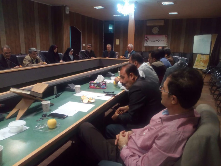 نشستی صمیمانه با اساتید دانشگاه فرهنگیان؛

در خصوص بررسی مسائل و پیشنهادات در حوزه آموزش 3