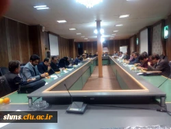 نشستی صمیمانه با اساتید دانشگاه فرهنگیان؛

در خصوص بررسی مسائل و پیشنهادات در حوزه آموزش 8