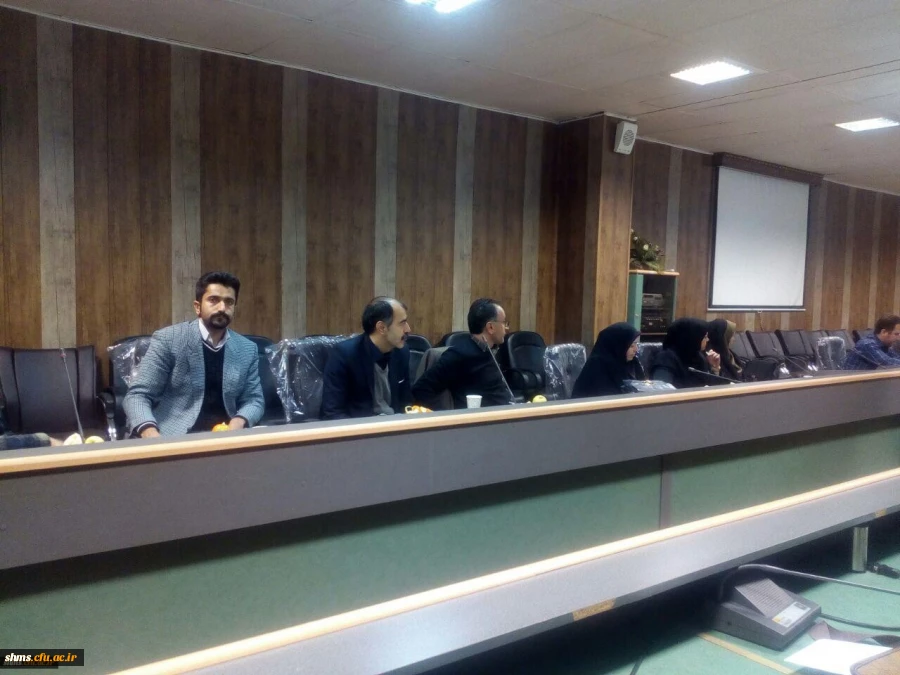 نشستی صمیمانه بامدیران گروه های آموزشی و اساتید دانشگاه فرهنگیان کردستان؛

در خصوص بررسی مسائل و پیشنهادات در حوزه آموزش 4