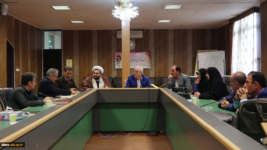 در سالن جلسات پردیس شهید مدرس برگزار شد:

انتخابات مدیران گروه های آموزشی پردیس های دانشگاه فرهنگیان استان کردستان 4