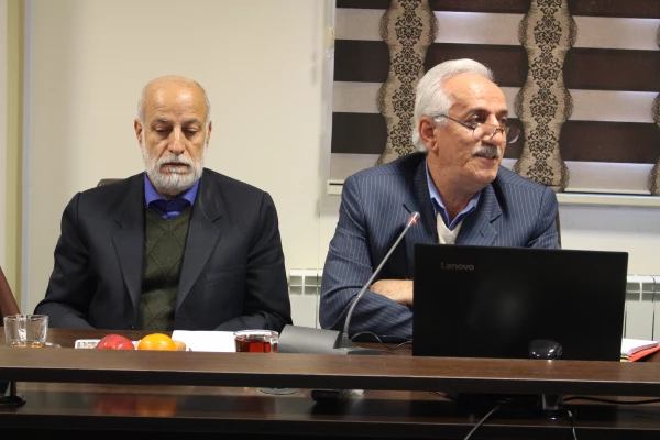 دکتر معروفی در جلسه هیأت امنای دانشگاه فرهنگیان کردستان مطرح کرد؛

دانشگاه فرهنگیان کردستـان توان جذب 1400 نفر دانشجو معـلم را در سال آینده دارد.  6