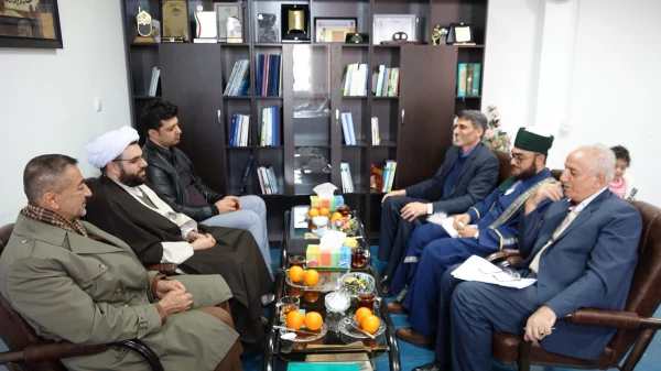 دردومین جلسه مجمع خیرین حامی دانشگاه فرهنگیان کردستان مطرح شد؛

نگاه مردم همیشه به دانشگاه فرهنگیان با توجه به ماموریت ویژه آن بسیار مساعد است 4