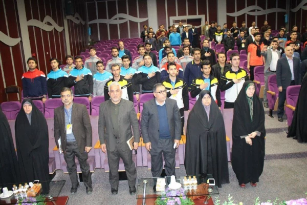 به میزبانی پردیس نسیبه تهران برگزار شد ؛

قهرمانی تیم دانشگاه فرهنگیان استان کردستان دردومین جشنواره کشوری ورزش های همگانی 7