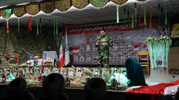 به روایت تصویر؛

یادواره 23 شهید دانشگاه فرهنگیان کردستان  8